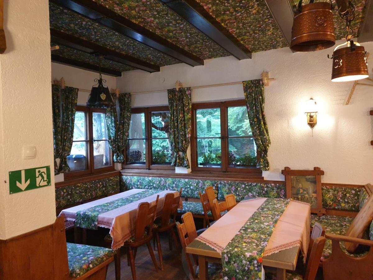 Gungl Stubn Hotel Грайнау Екстериор снимка